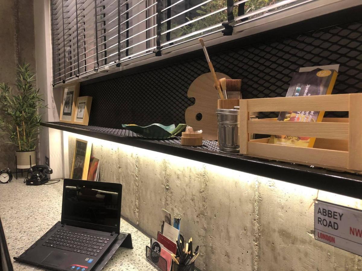 Amazing Semi-Basement Art Apartment Easy Walk To Nafplio Centre Bagian luar foto