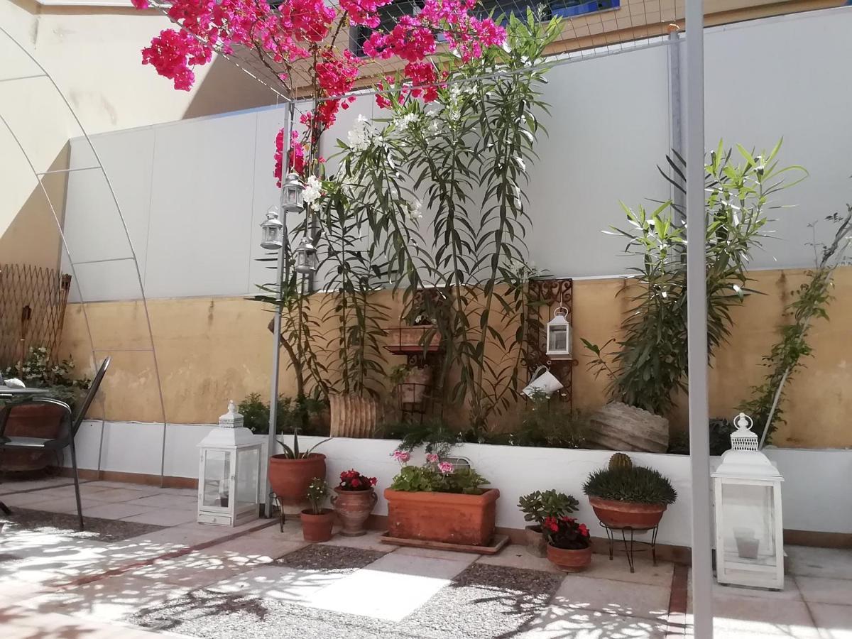 Amazing Semi-Basement Art Apartment Easy Walk To Nafplio Centre Bagian luar foto