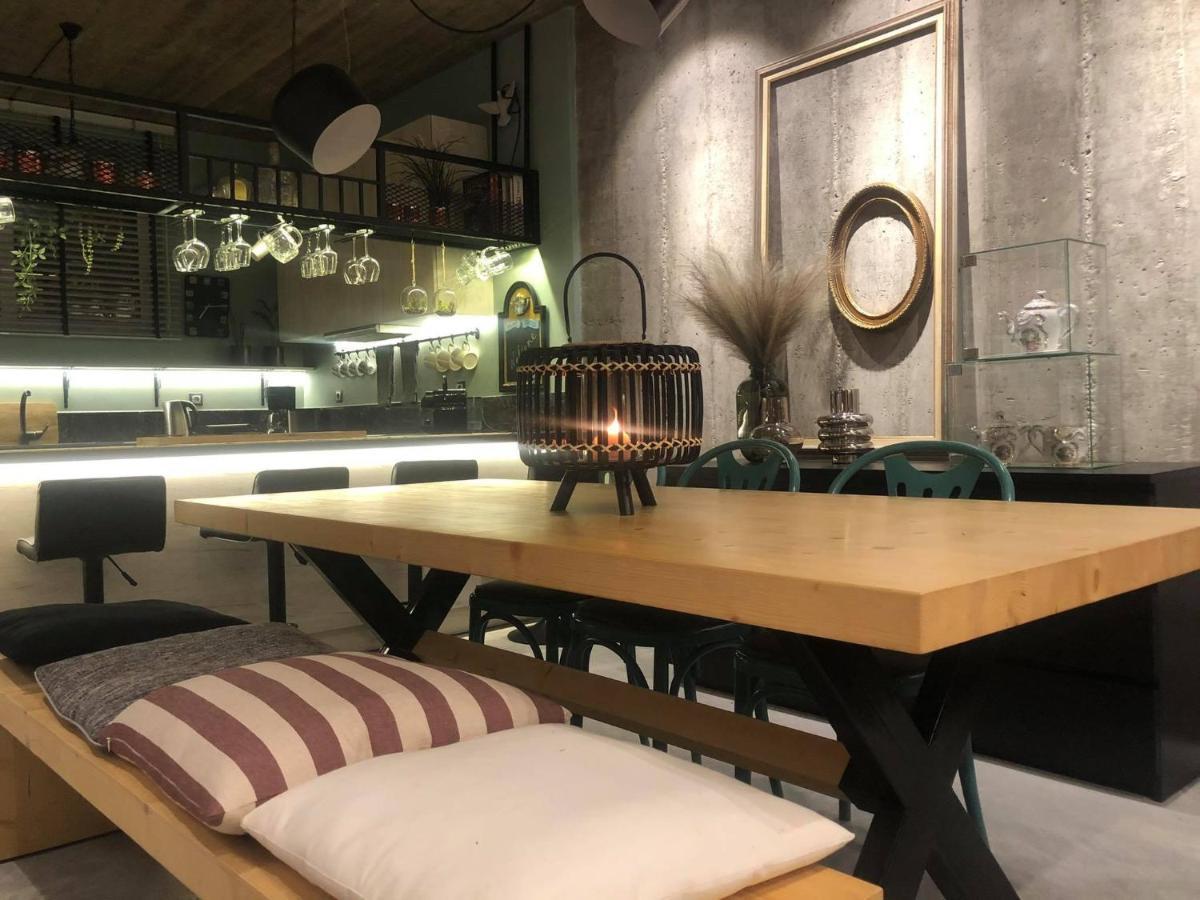 Amazing Semi-Basement Art Apartment Easy Walk To Nafplio Centre Bagian luar foto