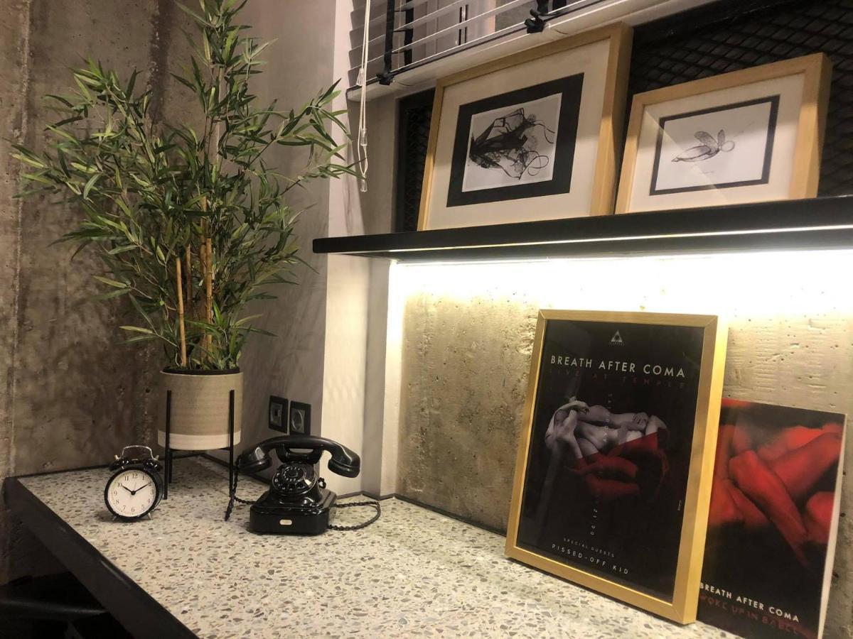 Amazing Semi-Basement Art Apartment Easy Walk To Nafplio Centre Bagian luar foto